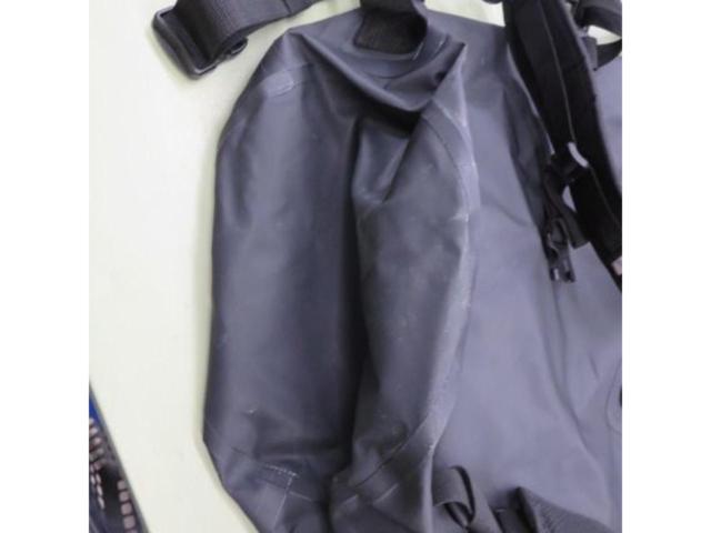 Doppelgerger
Waterproof bag
Size 40/36cm