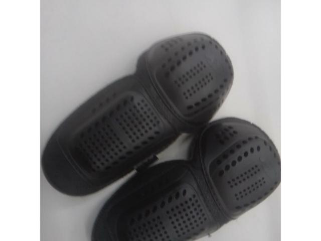 KOMINE elbow protectors
1