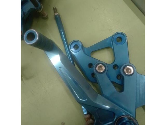 Unknown Manufacturer
4 position back step kit
YZF-R25
2015 Removal
