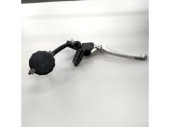 KAWASAKI
Kawasaki genuine brake master cylinder
5/8
Removed from ZX12R (ZXT20A)