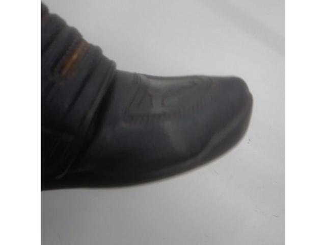 PUMA
Riding boots
25.5
Sole detachment repair product