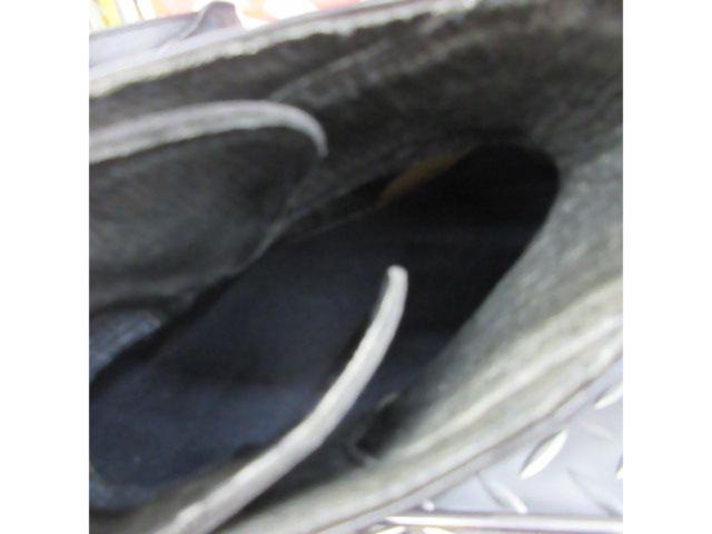 O's
MAX
WAY
HIWAY
TASTY
Boots
Five
1/2 (approximately 25.5?)