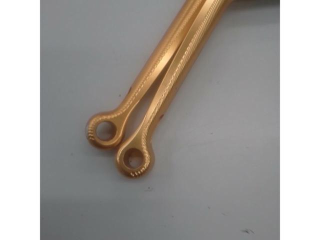 Sniper
Aluminum billet lever
Revel 250
(MC49)