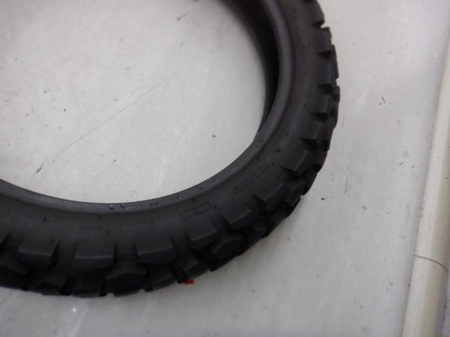 DUNLOP D605