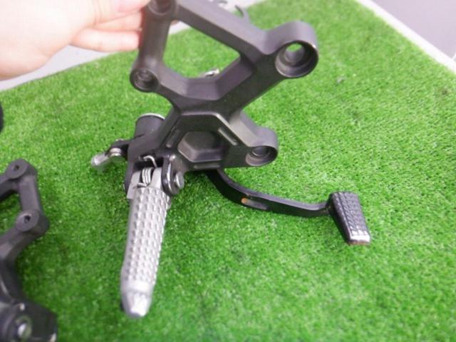 7KAWASAKI純正ステップ