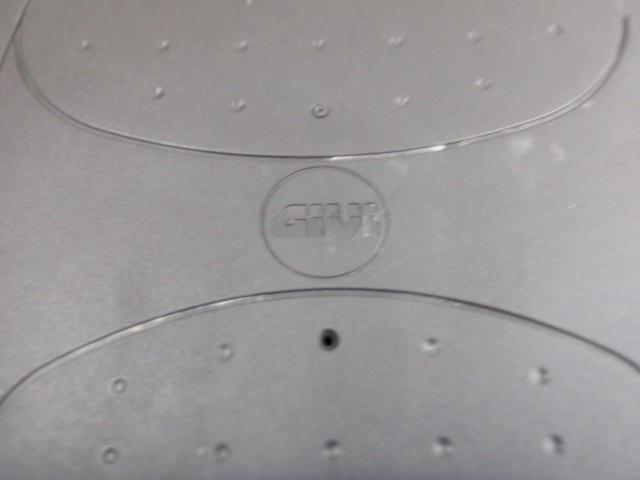 GIVI モノロックベース