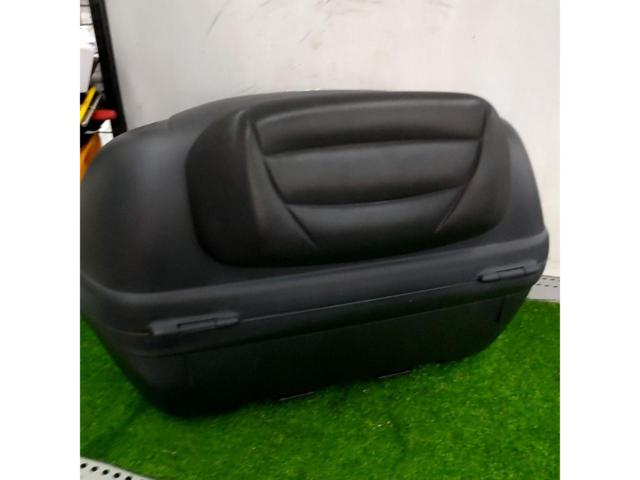 YAMAHA ワイズギア  リアボックス トップケース