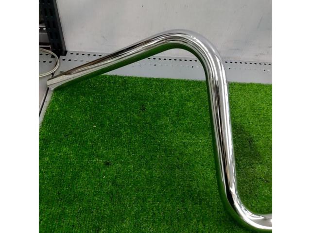 Unknown Manufacturer
1 inches
Bar handle