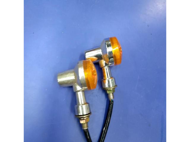 メーカー不明 ウィンカー2個セット 12V汎用