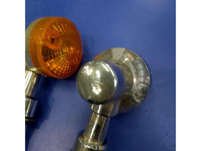 メーカー不明 ウィンカー2個セット 12V汎用