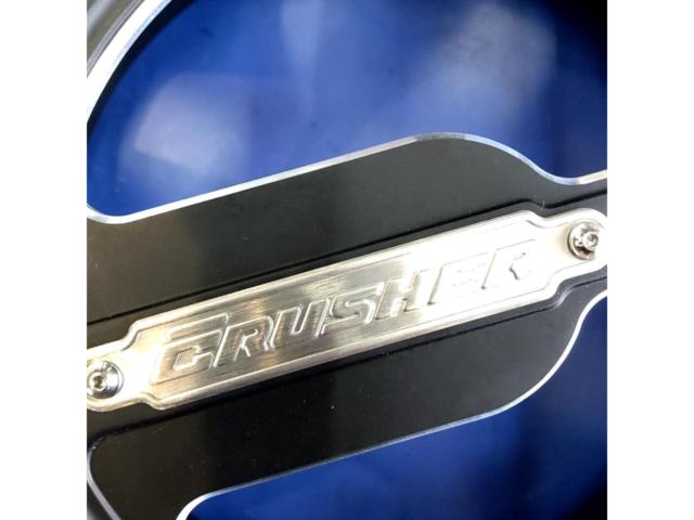Kuryakyn Air Cleaner Kit
Removing the bolt (early model)