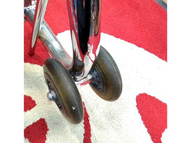 J-TRIP Maintenance Stand
Front