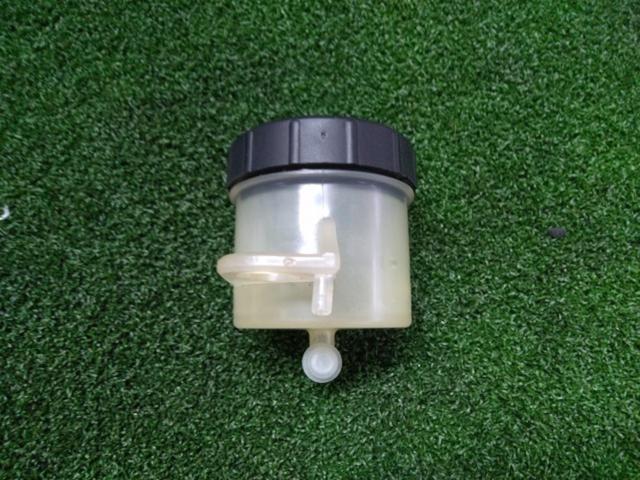 Brembo
Oil tank