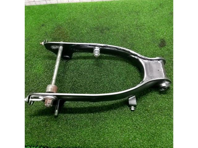 3メーカー不明 スイングアーム