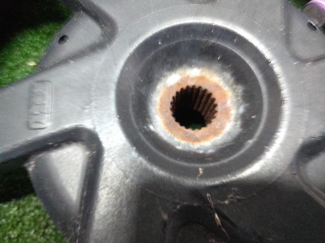 1HONDA
Original rear wheel