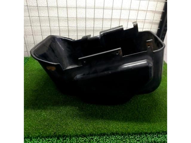 1メーカー不明 メットインボックス/シート下収納BOX