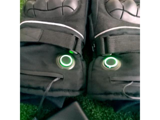 メーカー不明 電熱グローブ