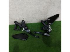 7KAWASAKI 純正メインステップ