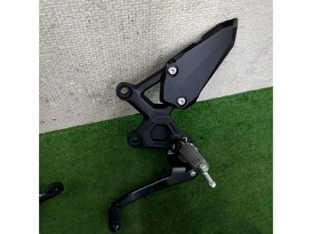 7KAWASAKI 純正メインステップ