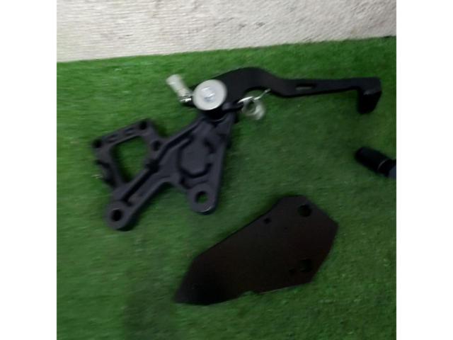 7KAWASAKI 純正メインステップ