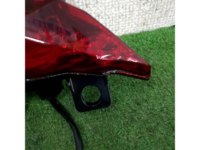 7KAWASAKI 純正LEDテールランプ