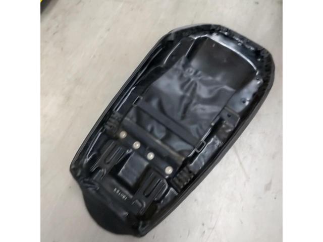 8YAMAHA 純正シート