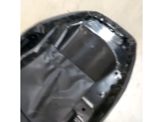 8YAMAHA 純正シート