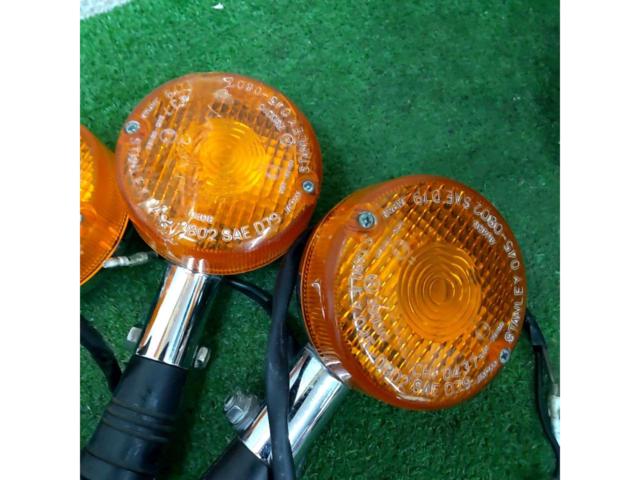 8YAMAHA ウィンカーセット