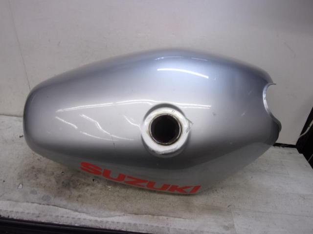 【SUZUKI】純正フューエルタンク GSX1100Sカタナ