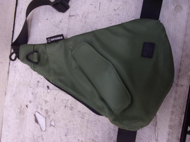 【DEGNER(デグナー)】ユーティリティチェストバッグ