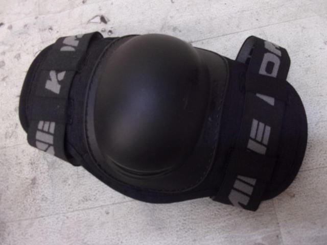 KOMINE Pro Knee Guards