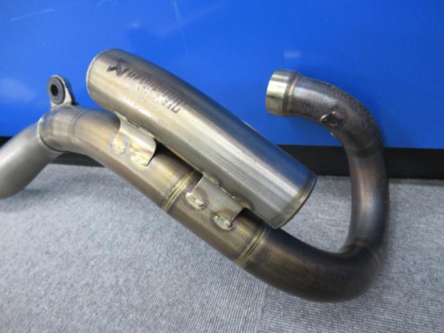 Beauty products
KTM genuine optional full exhaust system
250EXF etc.
AKRAPOVIC (Akurapo Vittorio h)
