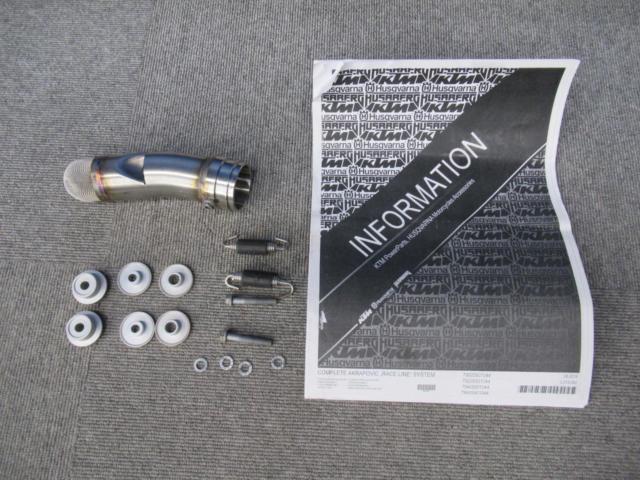 Beauty products
KTM genuine optional full exhaust system
250EXF etc.
AKRAPOVIC (Akurapo Vittorio h)