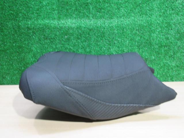 【美品】 社外シート Z400/Ninja400(18-) WOLF LINE