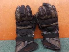 Size: L
FIVE GT2
Leather Gloves