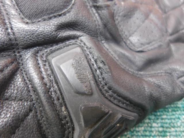 Size: L
FIVE GT2
Leather Gloves