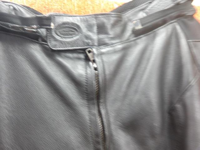 サイズ:L KUSHITANI(クシタニ) FACT PRO レザーパンツ