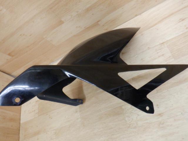 COERCE
RS rear fender
Made of FRP
ZZR1400
('06 -'11)