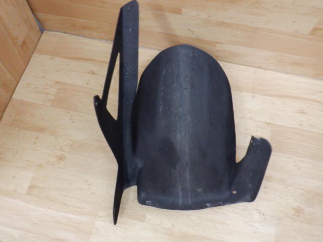 COERCE
RS rear fender
Made of FRP
ZZR1400
('06 -'11)