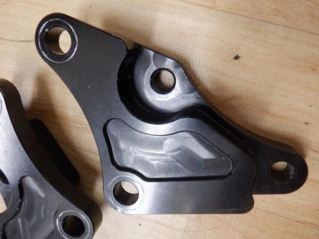 ACTIVE
Caliper support
For Brembo calipers with 65mm pitch.
Zephyr 1100 / GPZ900 (A7-A11)
