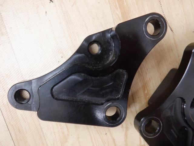 ACTIVE
Caliper support
For Brembo calipers with 65mm pitch.
Zephyr 1100 / GPZ900 (A7-A11)