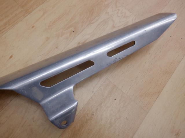 SUZUKI
Genuine chain cover
GSX1400
GY71A