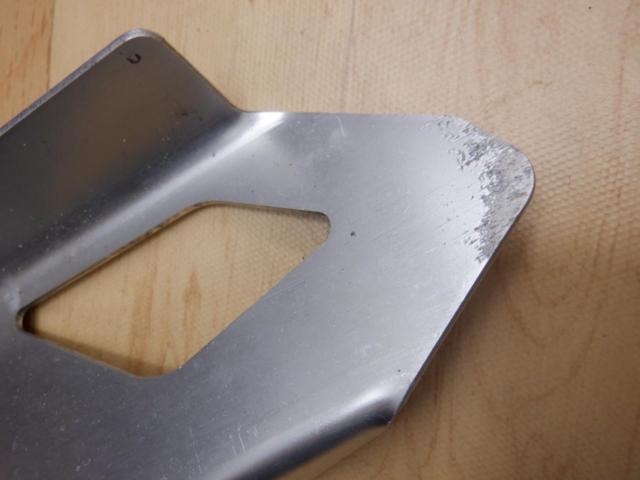 SUZUKI
Genuine chain cover
GSX1400
GY71A