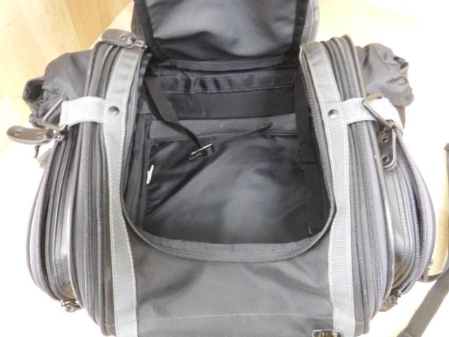 MOTO FIZZ ミニフィールドシートバッグ MFK-100 容量19-27L