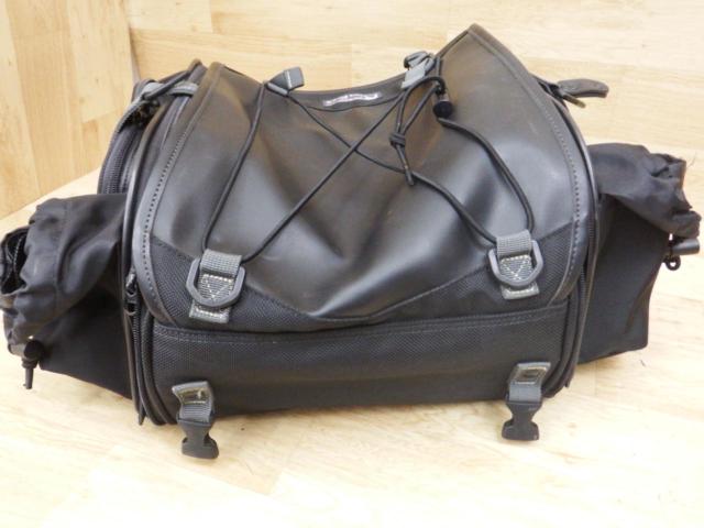 MOTO FIZZ ミニフィールドシートバッグ MFK-100 容量19-27L