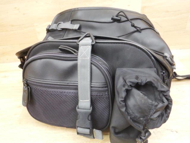 MOTO FIZZ ミニフィールドシートバッグ MFK-100 容量19-27L