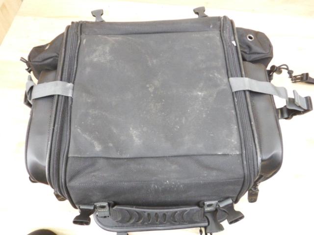 MOTO FIZZ ミニフィールドシートバッグ MFK-100 容量19-27L
