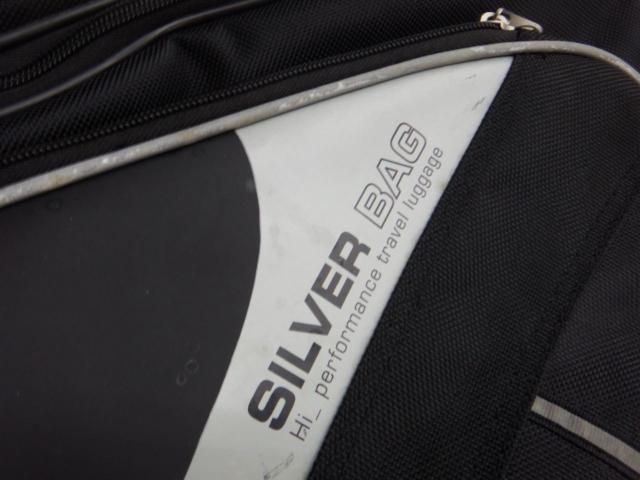 GIVI 可変式サイドバッグ SV201 容量:20-32L