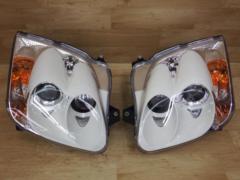Unused, but there is some slight dirt inside the lens.
Left and right
HONDA
Genuine HID headlights
Inner: White
33101/33151-SL0-033ZB
NSX
NA1 / NA2
Late version