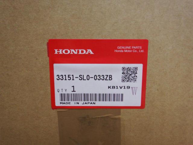 Unused, but there is some slight dirt inside the lens.
Left and right
HONDA
Genuine HID headlights
Inner: White
33101/33151-SL0-033ZB
NSX
NA1 / NA2
Late version
